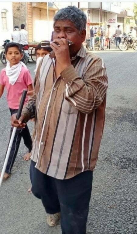 blind musician Navnath Kamble